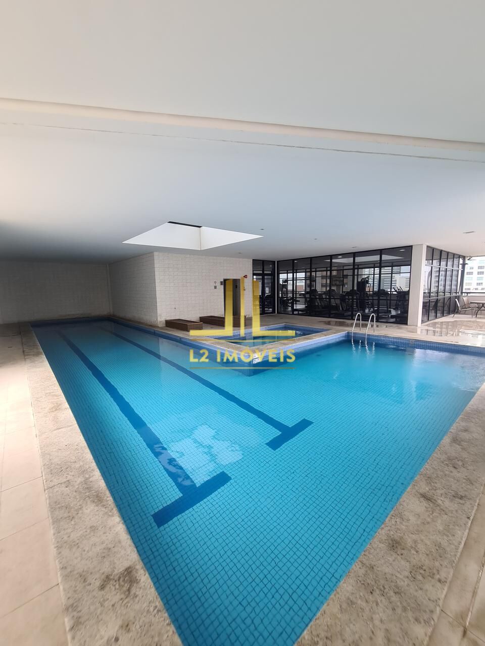 Apartamento à venda com 1 quarto, 50m² - Foto 12