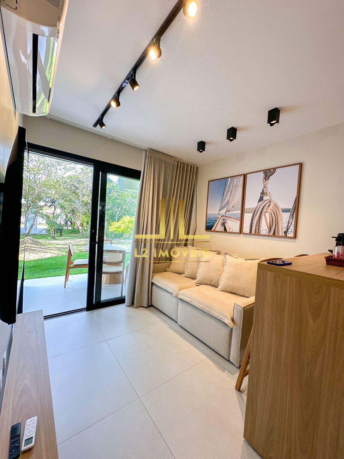 Casa à venda com 2 quartos, 54m² - Foto 3