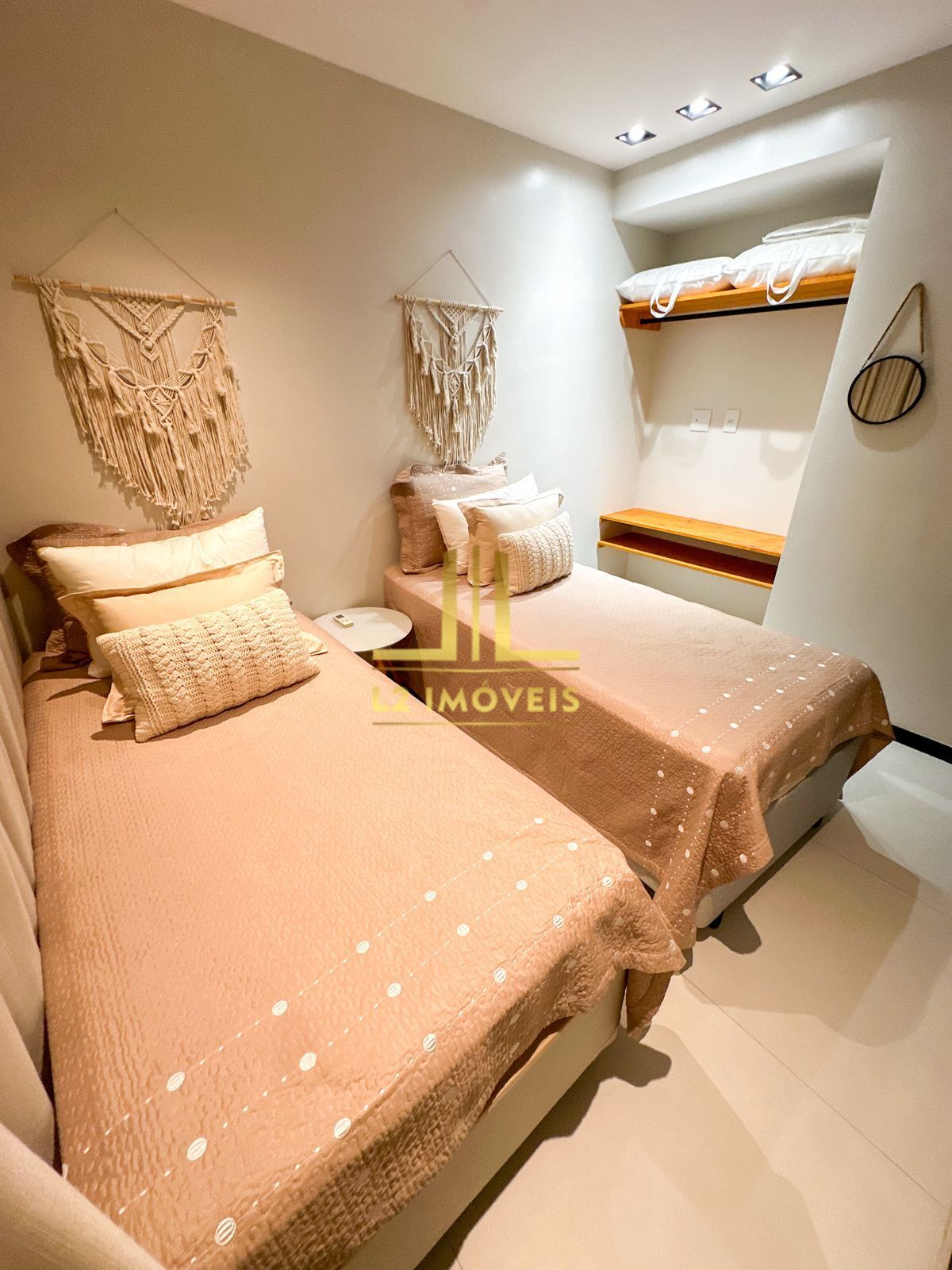 Casa à venda com 2 quartos, 54m² - Foto 12