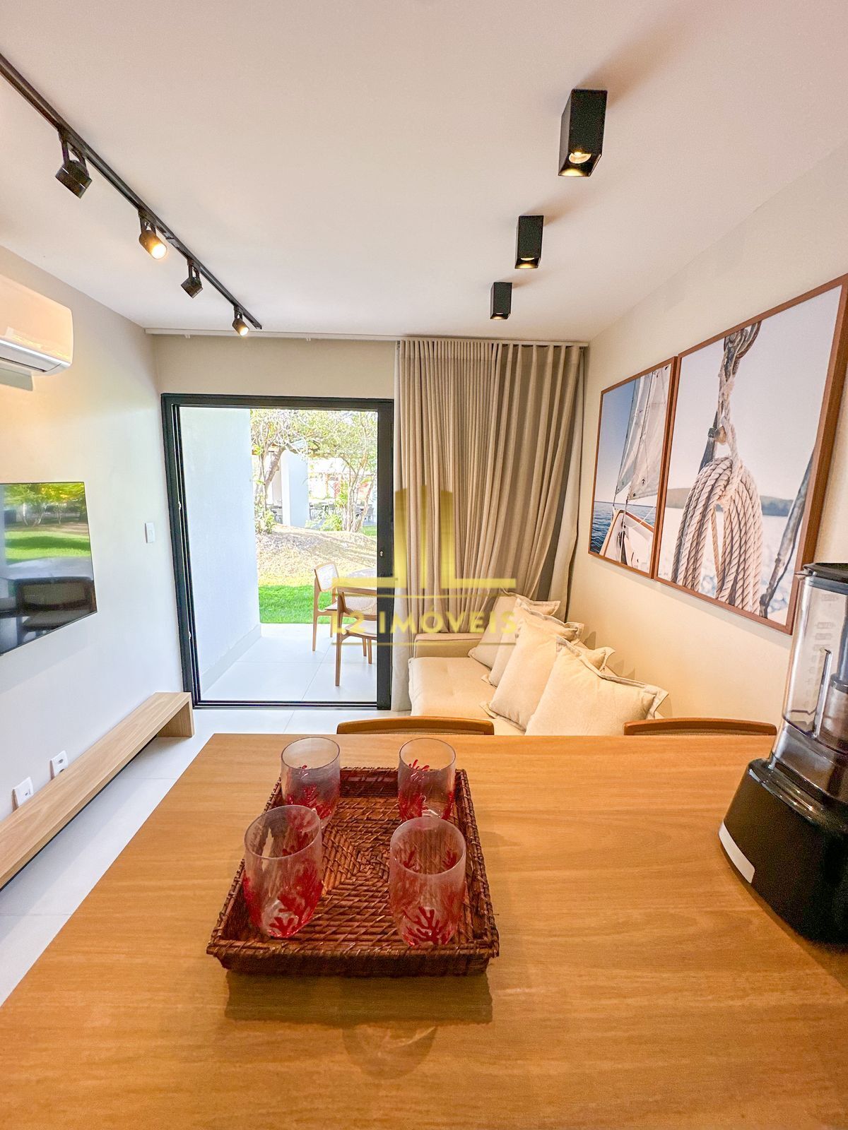 Casa à venda com 2 quartos, 54m² - Foto 6