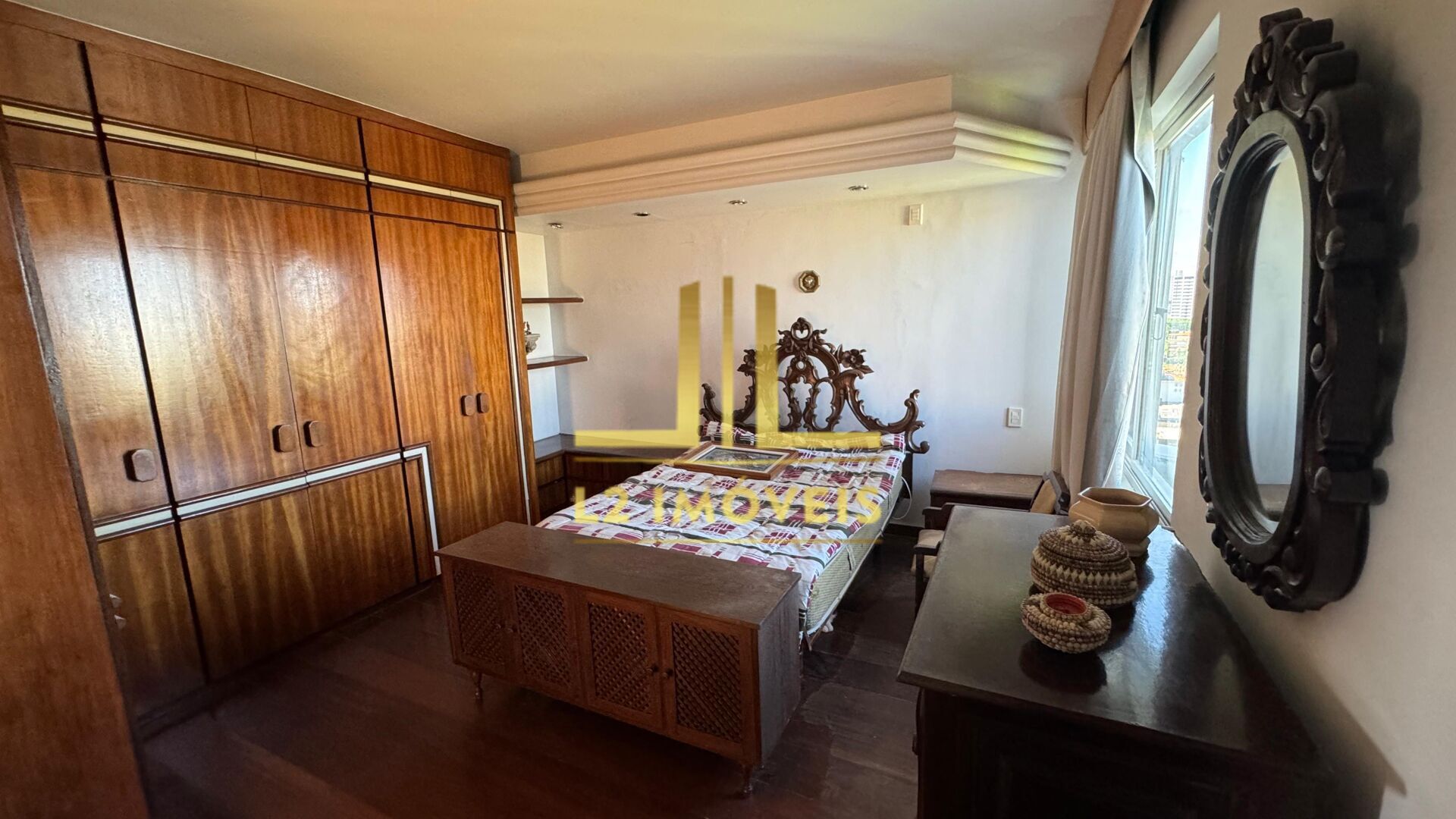 Apartamento à venda com 3 quartos, 154m² - Foto 8