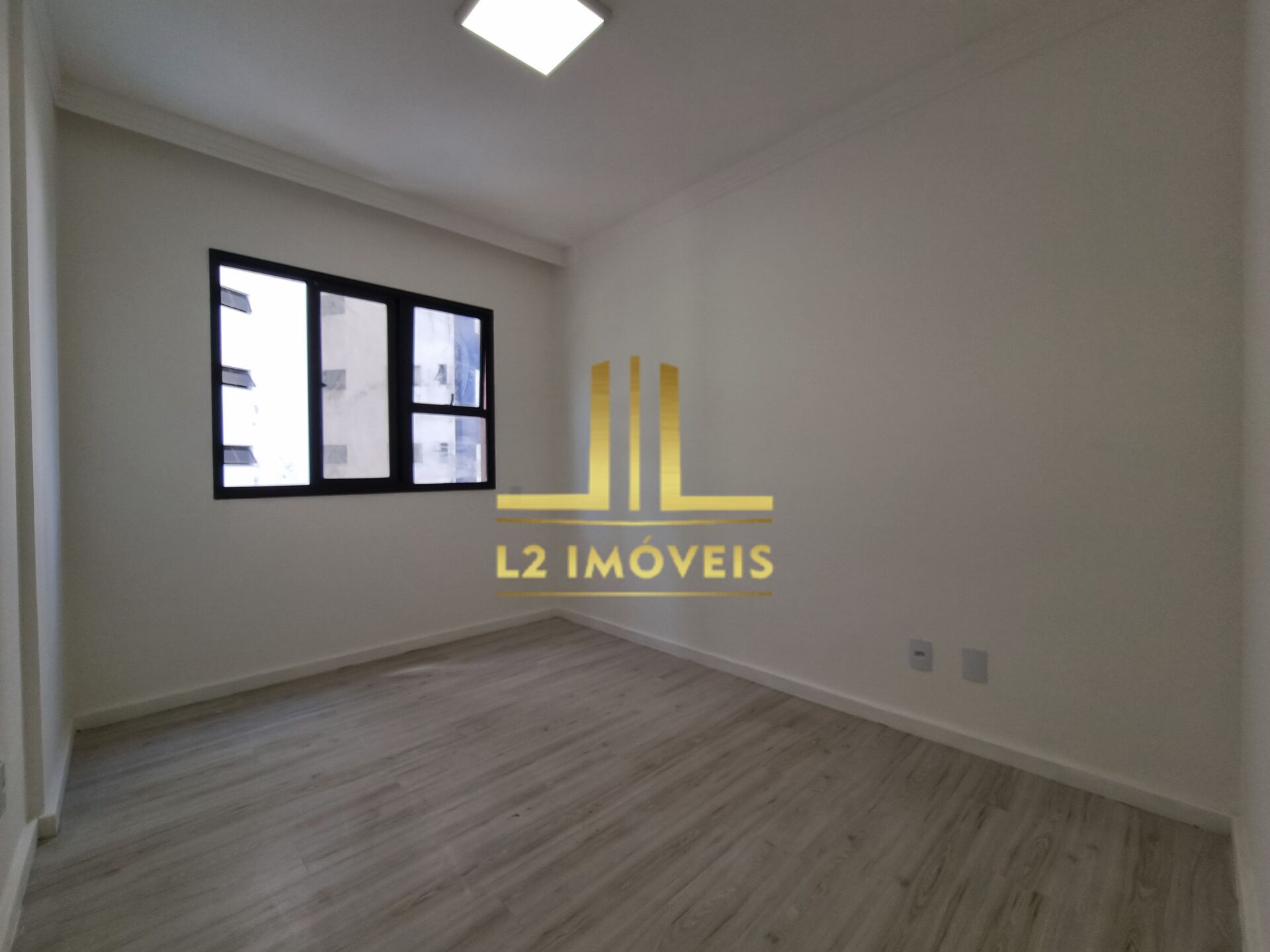 Apartamento à venda com 3 quartos, 94m² - Foto 14