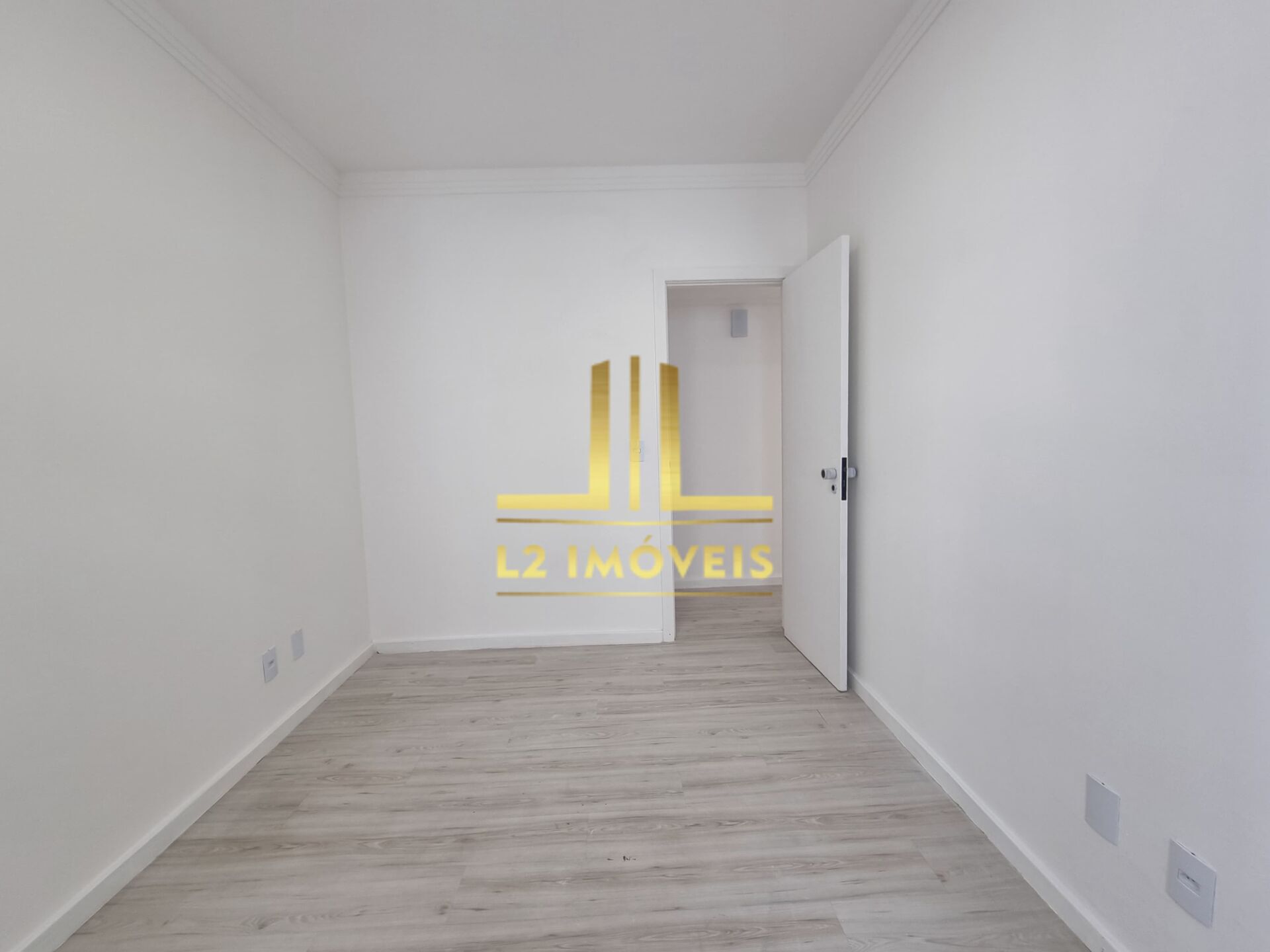 Apartamento à venda com 3 quartos, 94m² - Foto 10