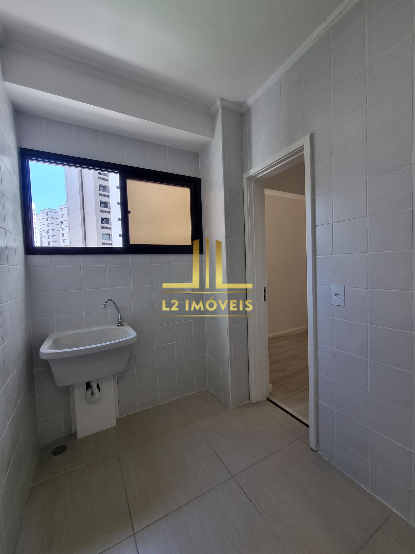 Apartamento à venda com 3 quartos, 94m² - Foto 19