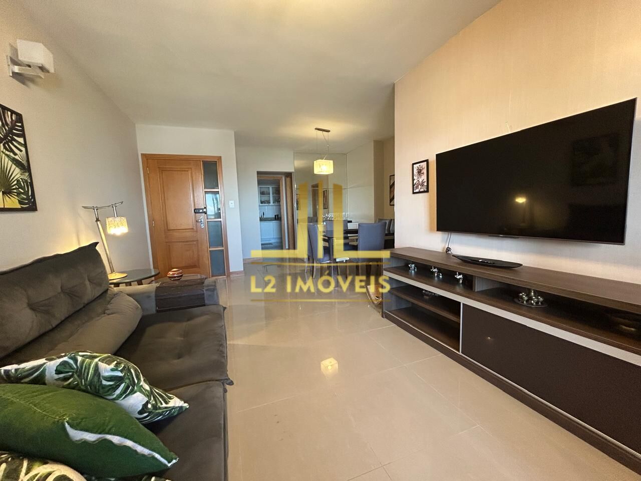 Apartamento à venda com 3 quartos, 138m² - Foto 2