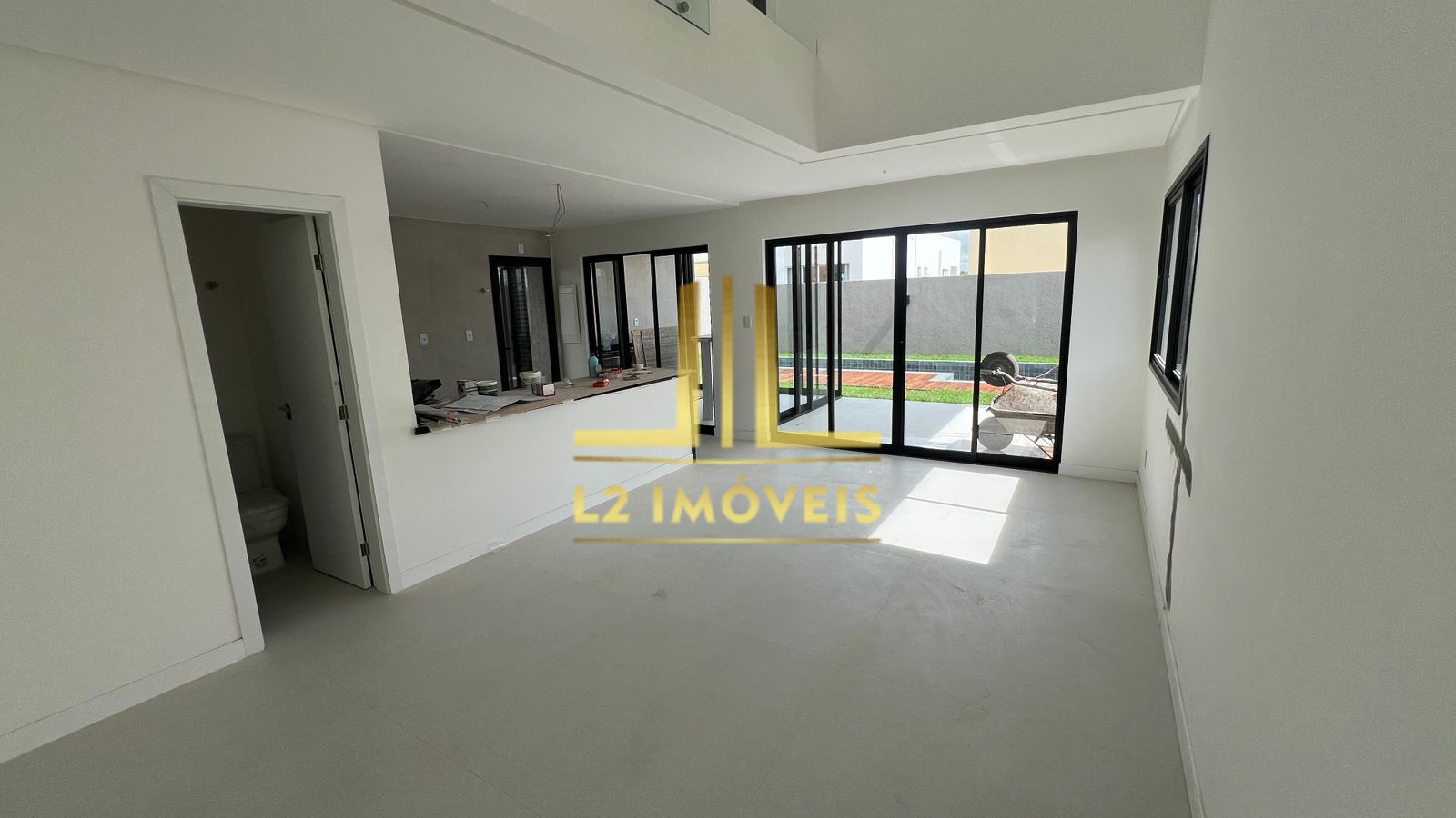 Casa à venda com 4 quartos, 300m² - Foto 10