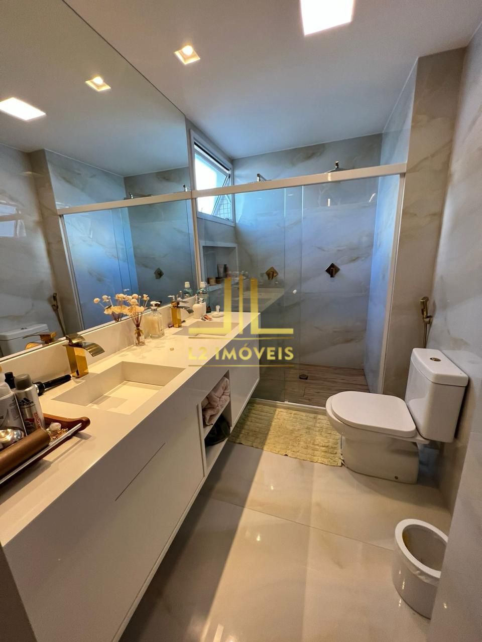 Apartamento à venda com 4 quartos, 210m² - Foto 22