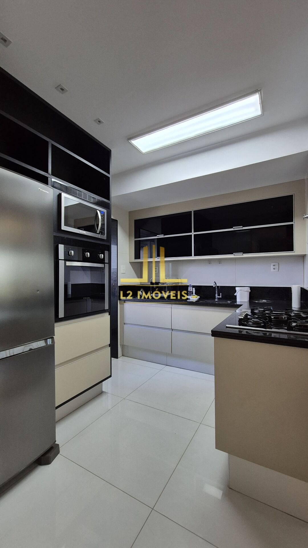 Apartamento à venda com 2 quartos, 103m² - Foto 18