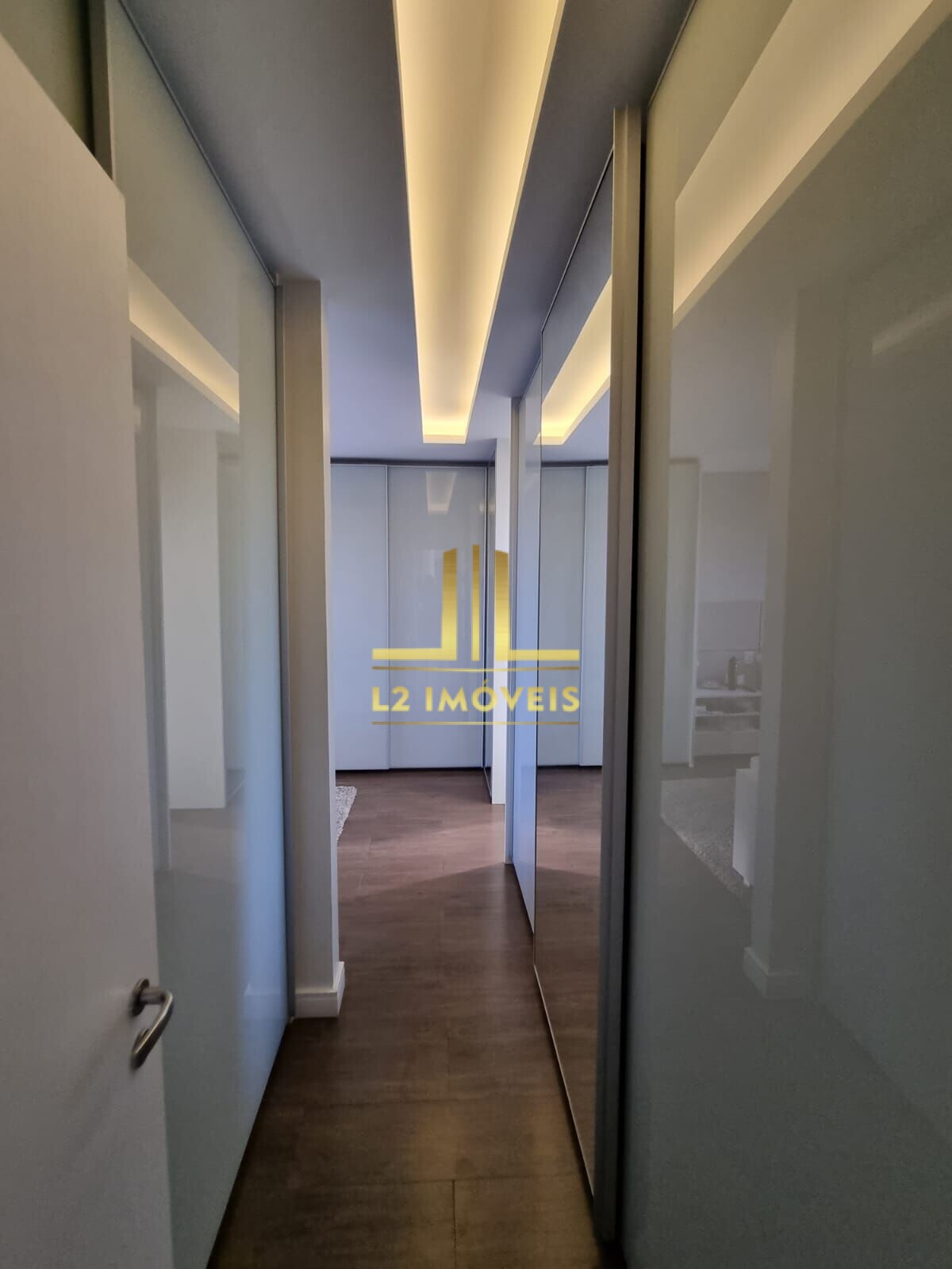 Apartamento à venda com 3 quartos, 188m² - Foto 30