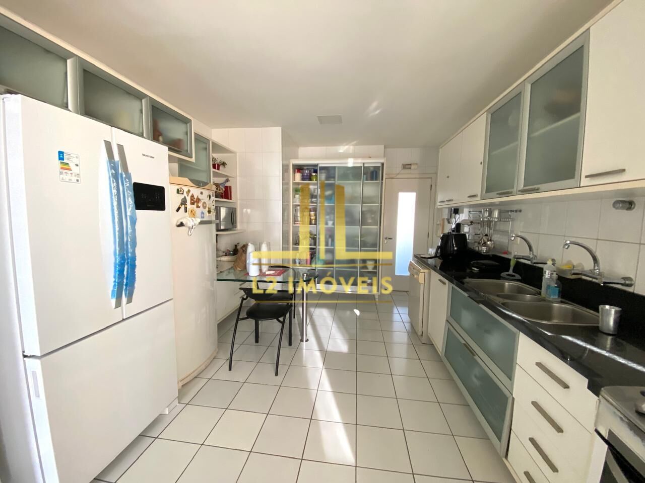 Apartamento à venda com 3 quartos, 243m² - Foto 22