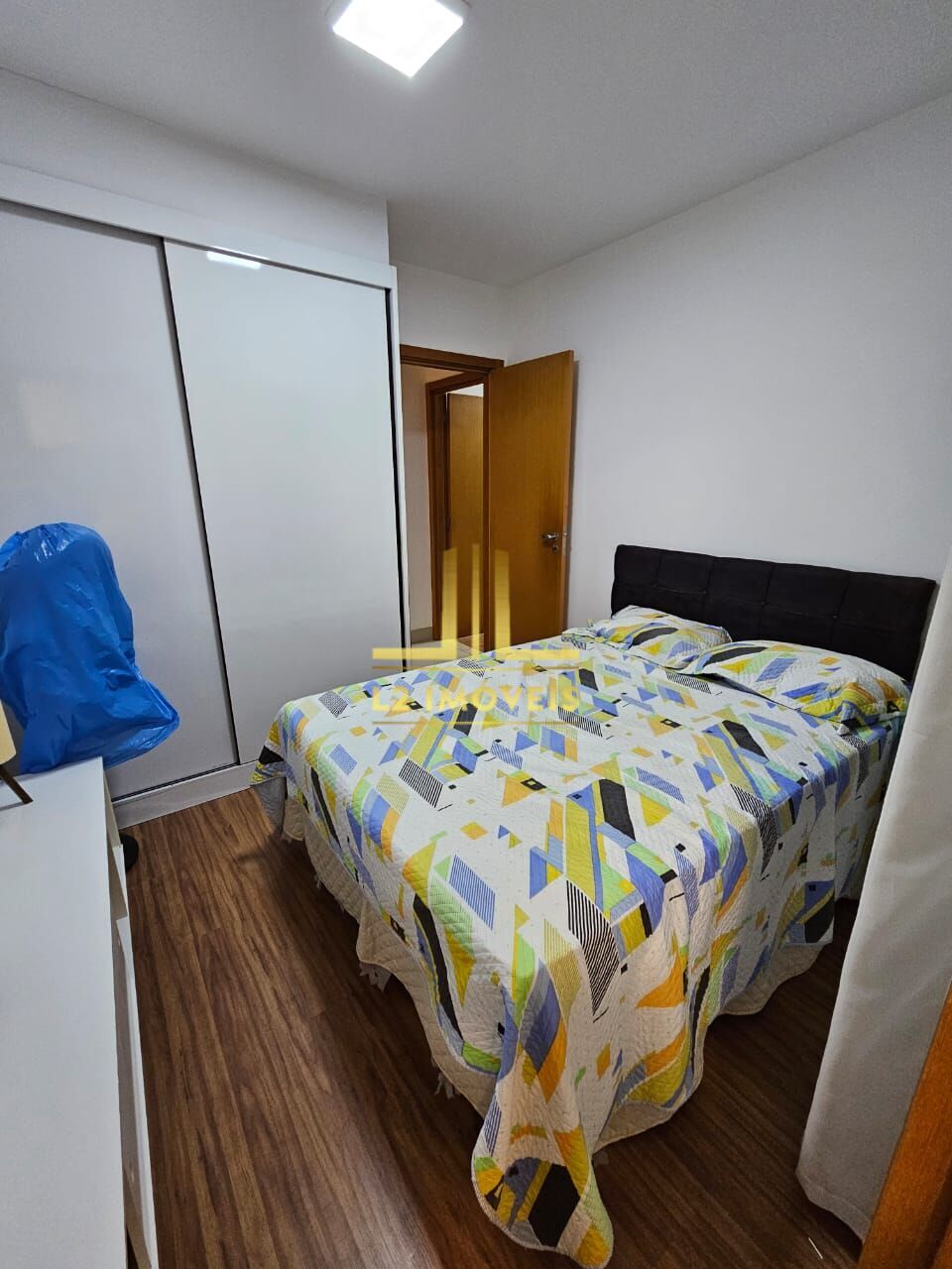 Apartamento à venda com 3 quartos, 115m² - Foto 6