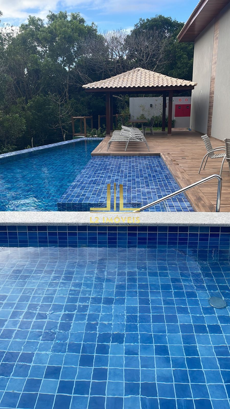 Casa à venda com 2 quartos, 68m² - Foto 9