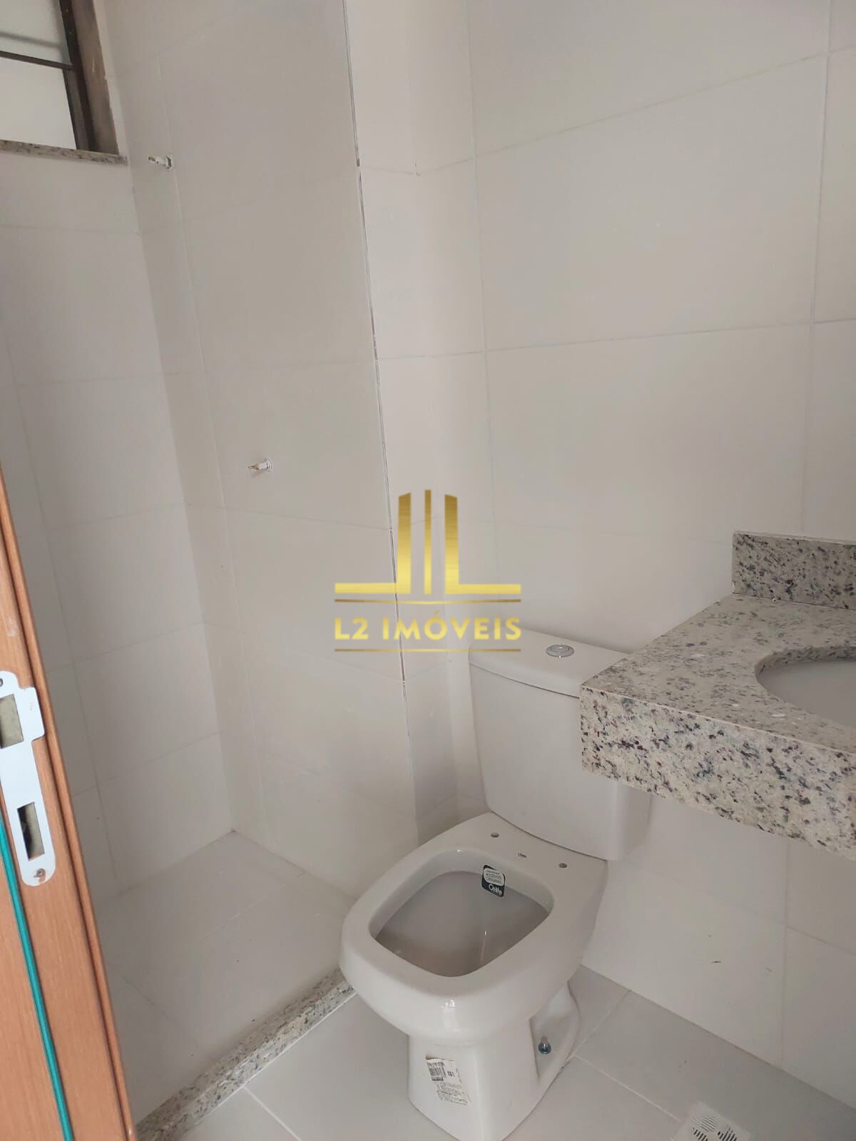 Casa à venda com 2 quartos, 68m² - Foto 5