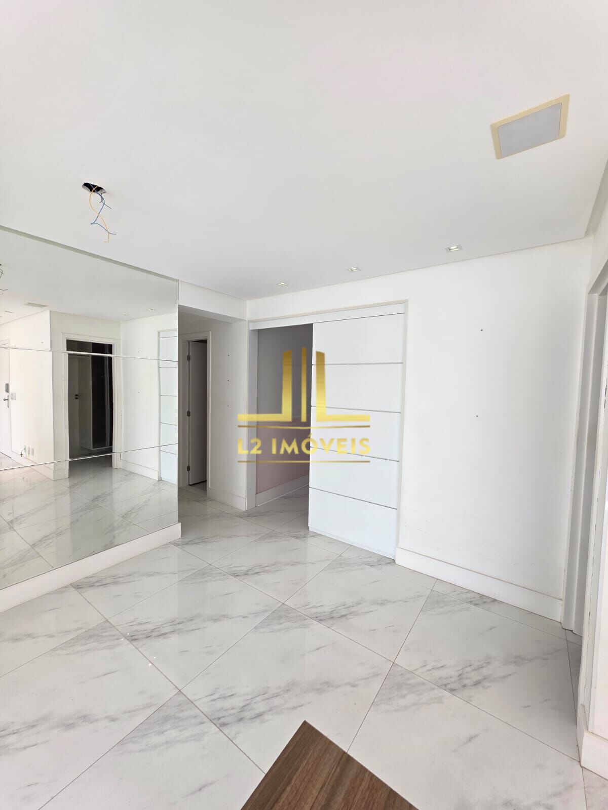 Apartamento à venda com 3 quartos, 91m² - Foto 7
