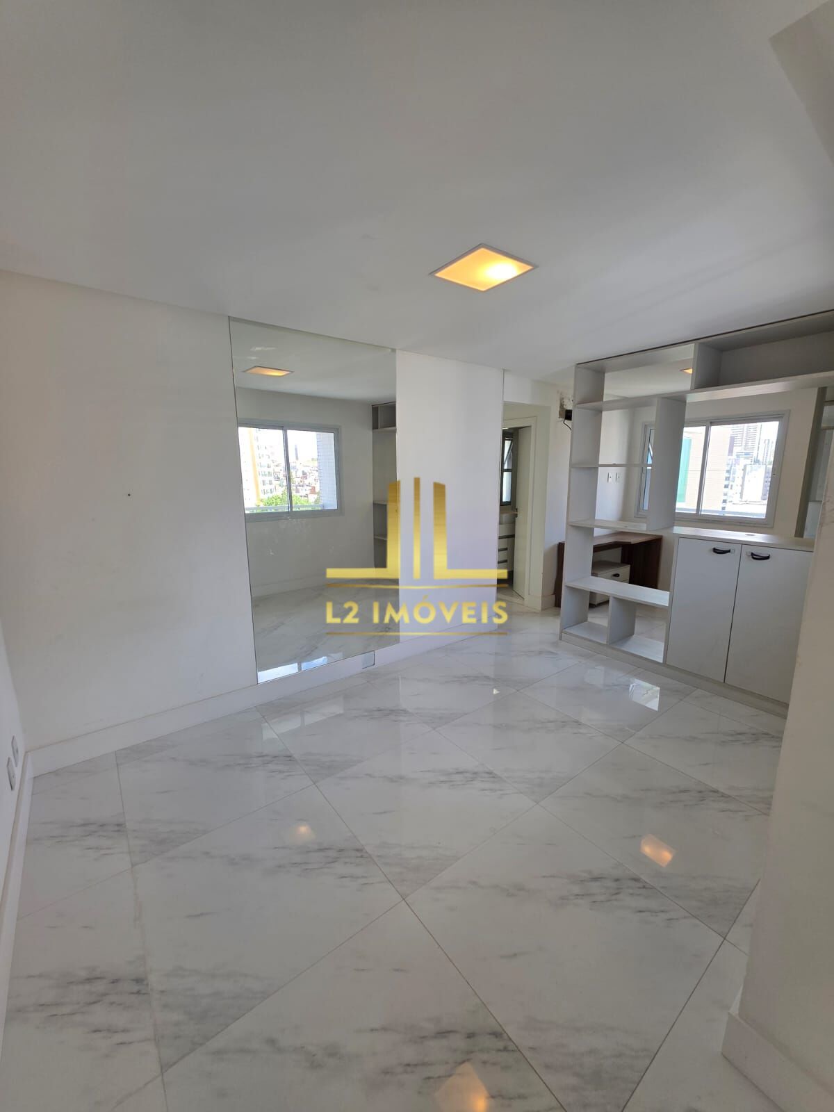 Apartamento à venda com 3 quartos, 91m² - Foto 4