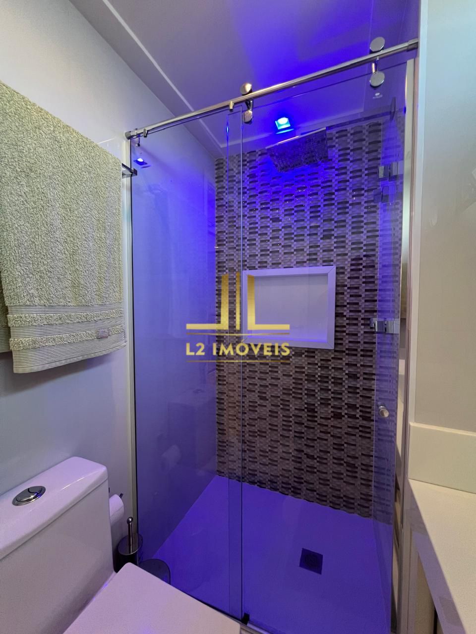 Apartamento para alugar com 3 quartos, 109m² - Foto 26