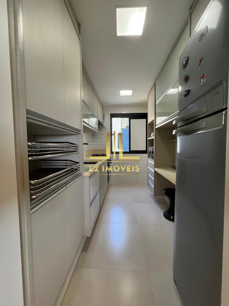 Apartamento para alugar com 3 quartos, 109m² - Foto 22