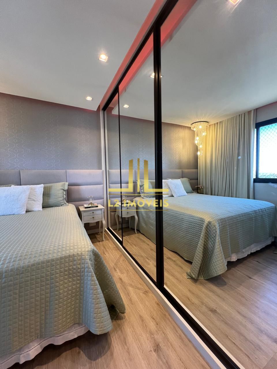 Apartamento para alugar com 3 quartos, 109m² - Foto 10