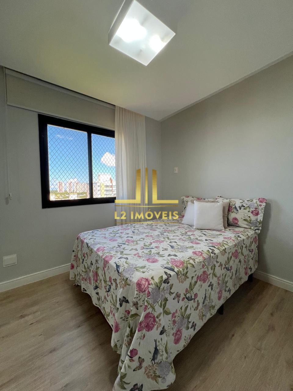 Apartamento para alugar com 3 quartos, 109m² - Foto 16