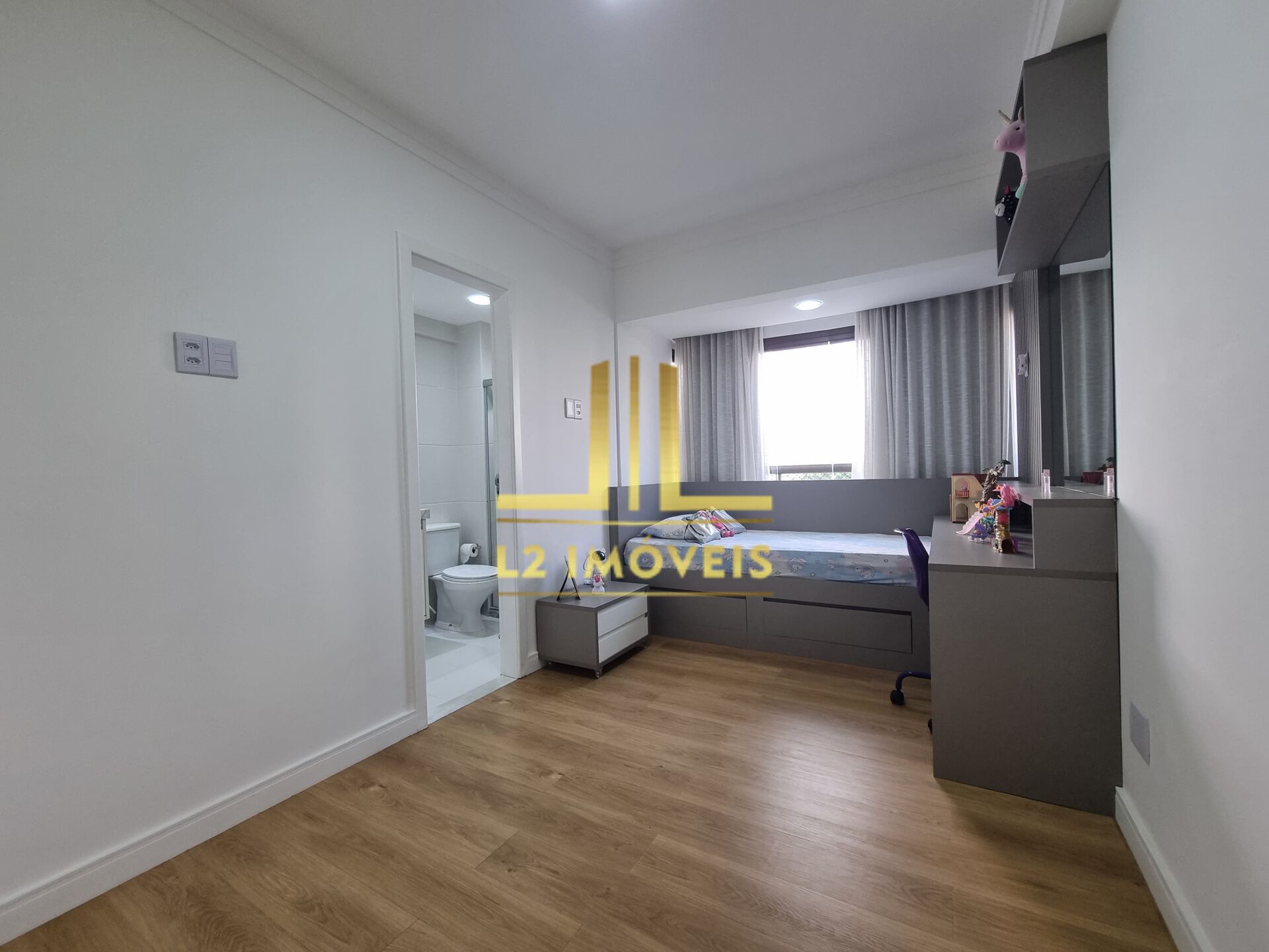 Apartamento à venda com 3 quartos, 145m² - Foto 16