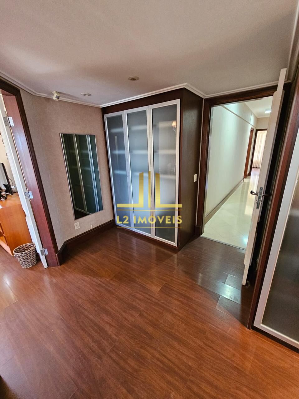 Apartamento à venda com 3 quartos, 267m² - Foto 27