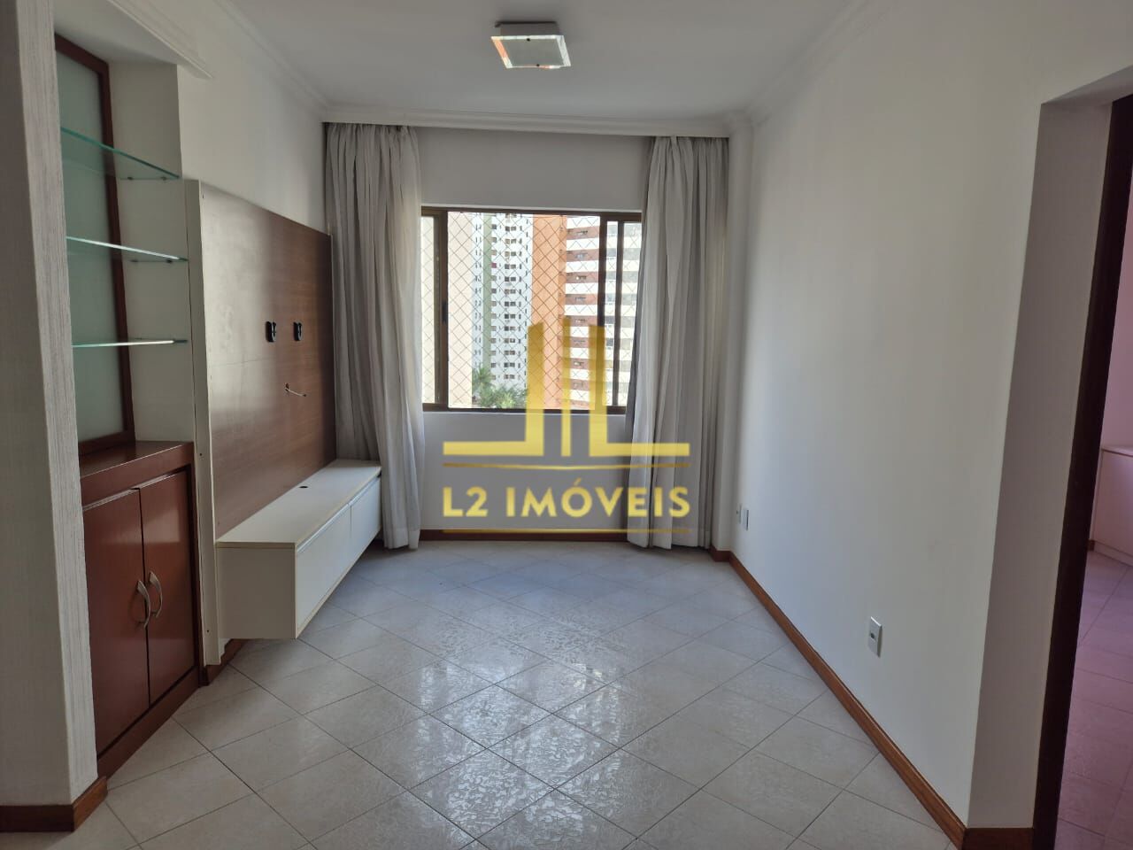 Apartamento à venda com 2 quartos, 71m² - Foto 3