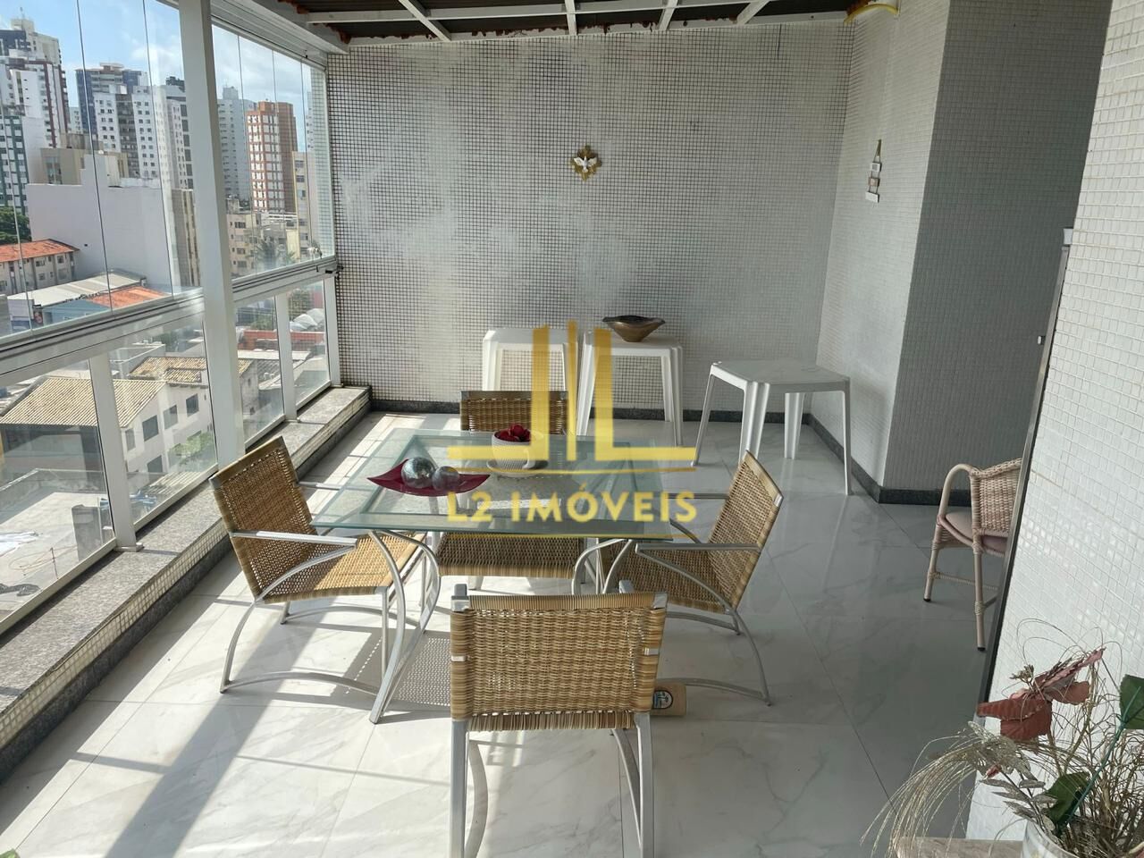 Cobertura à venda com 2 quartos, 229m² - Foto 5