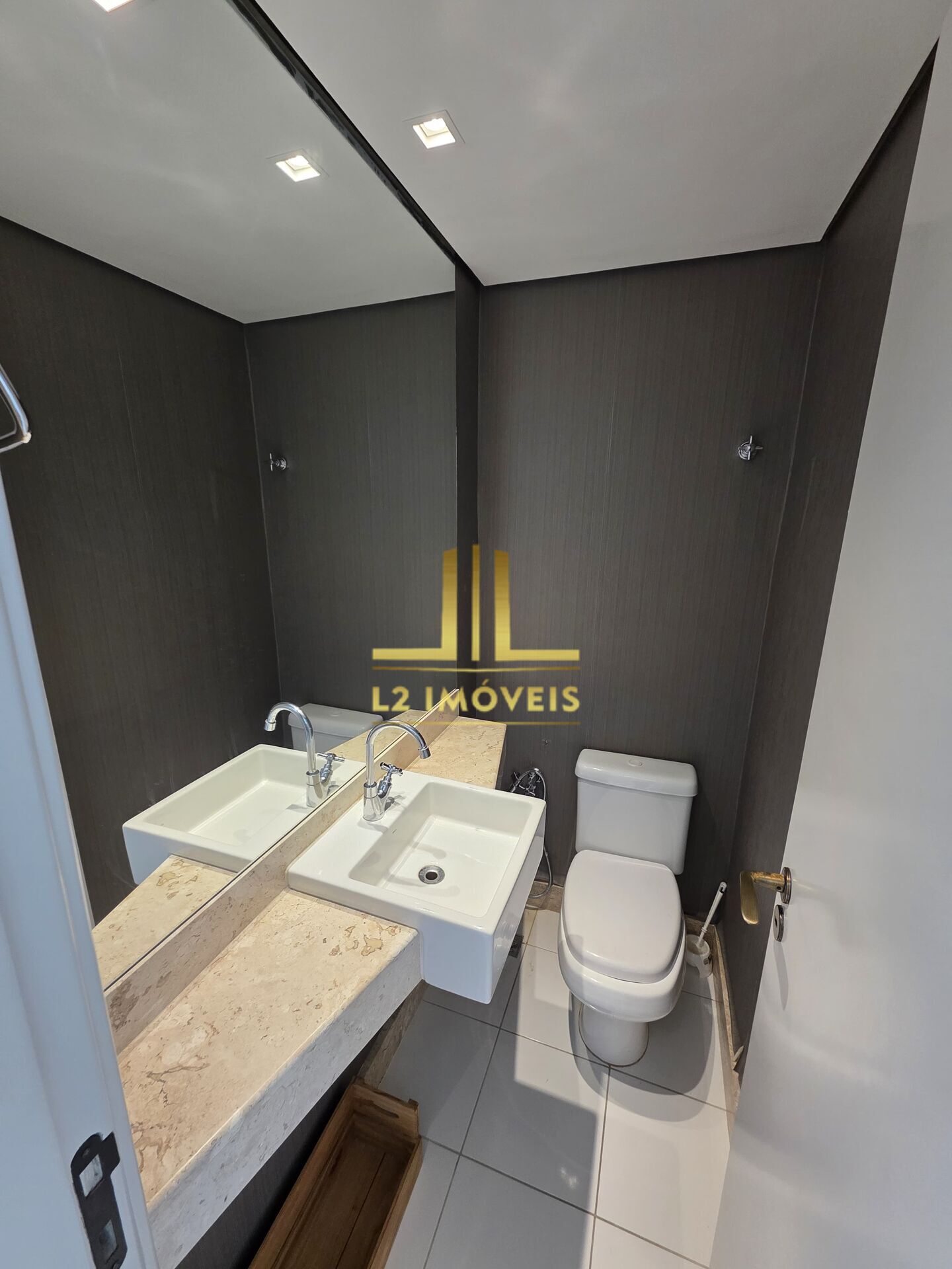 Apartamento à venda com 3 quartos, 185m² - Foto 28