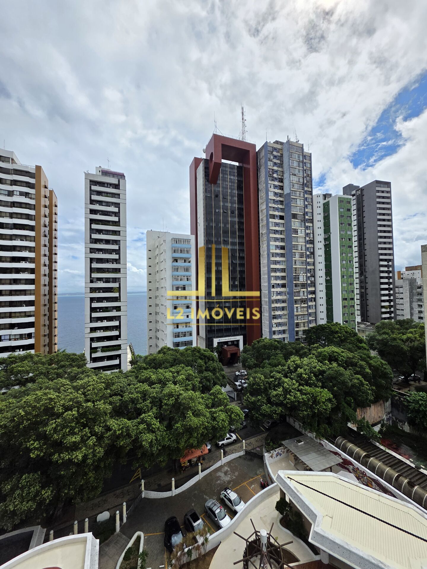 Apartamento à venda com 3 quartos, 185m² - Foto 10