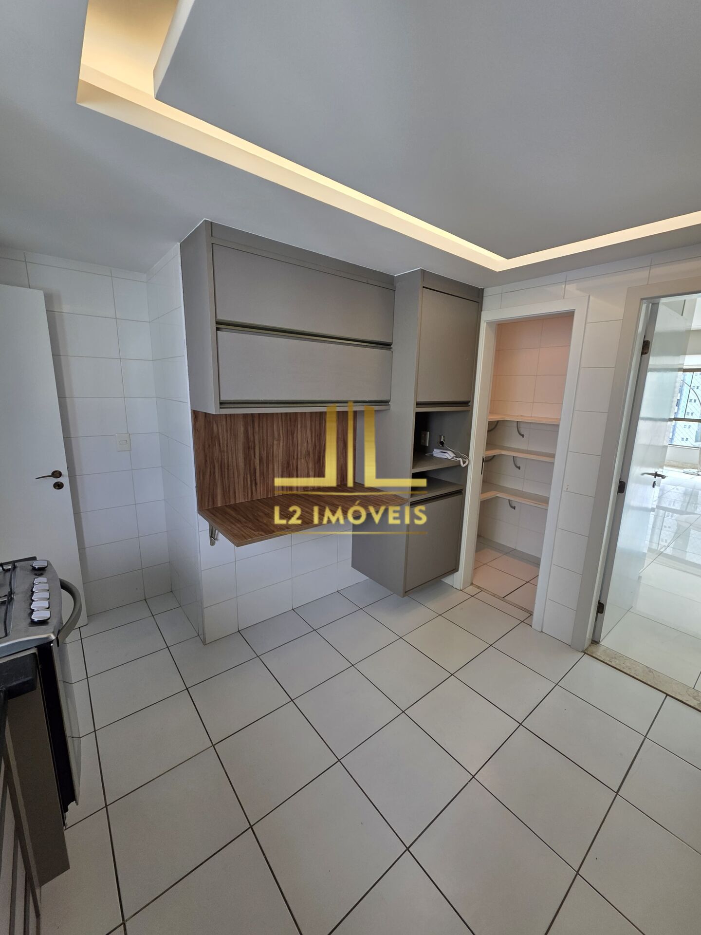 Apartamento à venda com 3 quartos, 185m² - Foto 21