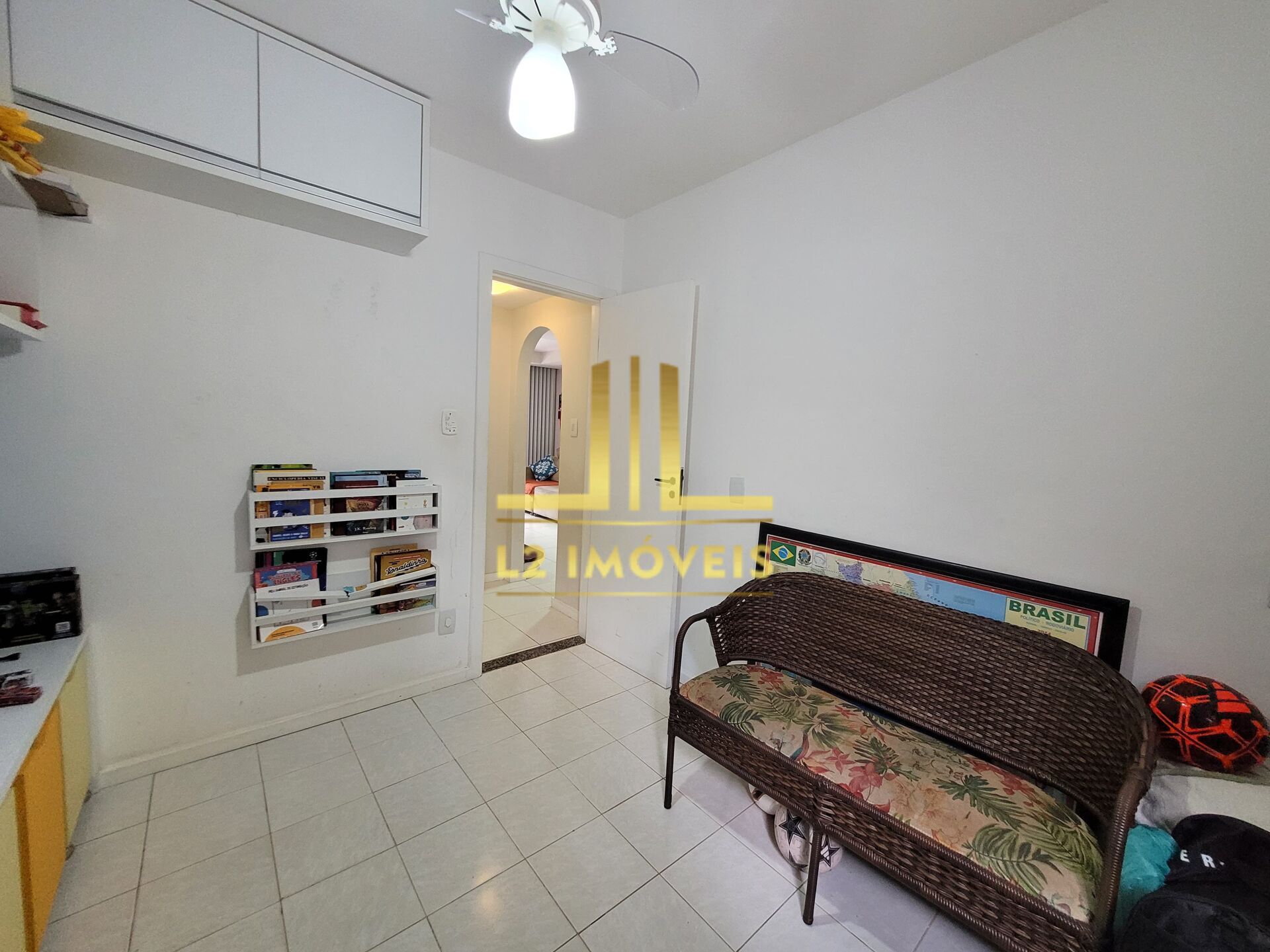 Casa à venda com 4 quartos, 160m² - Foto 10