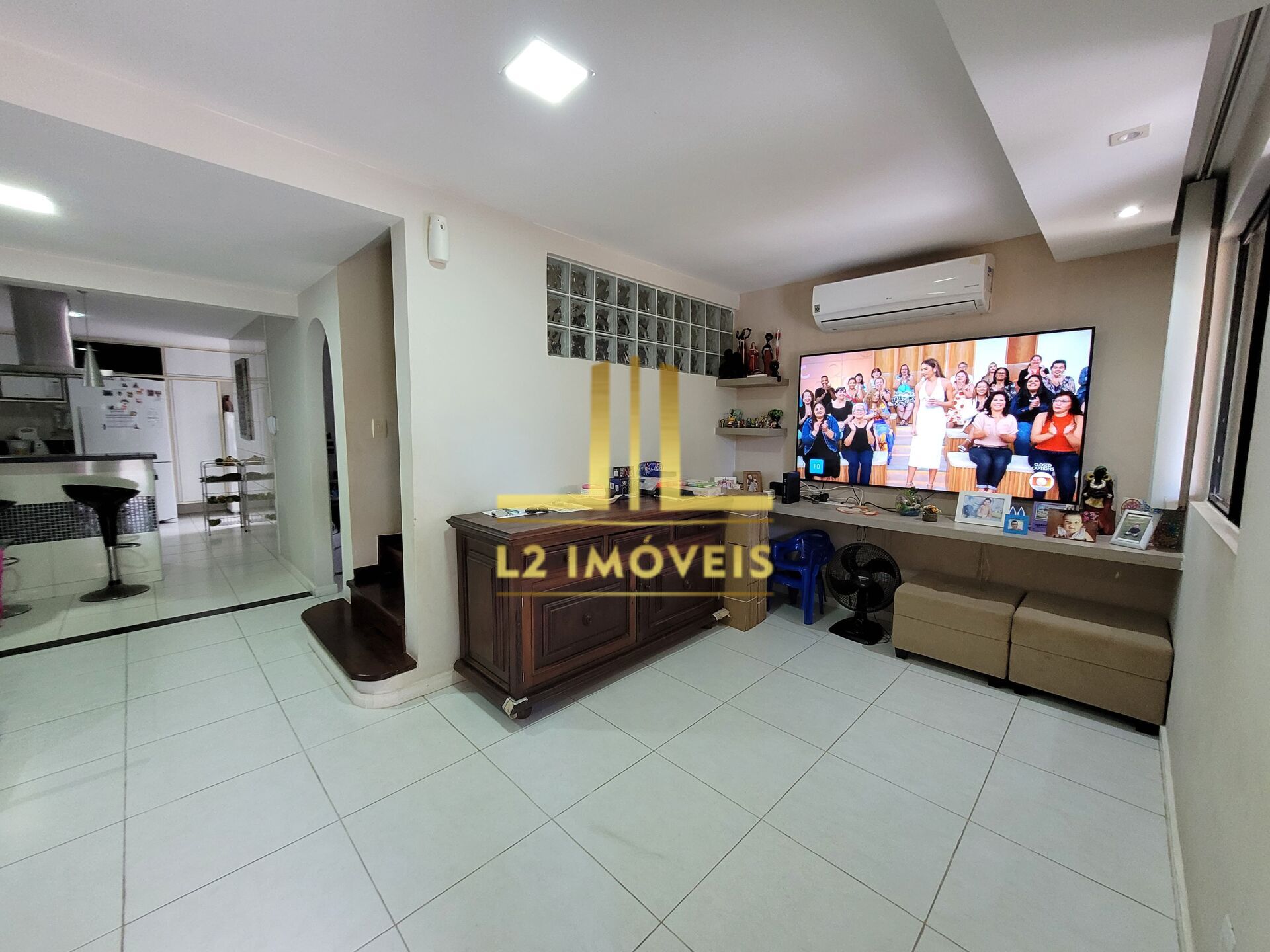Casa à venda com 4 quartos, 160m² - Foto 9