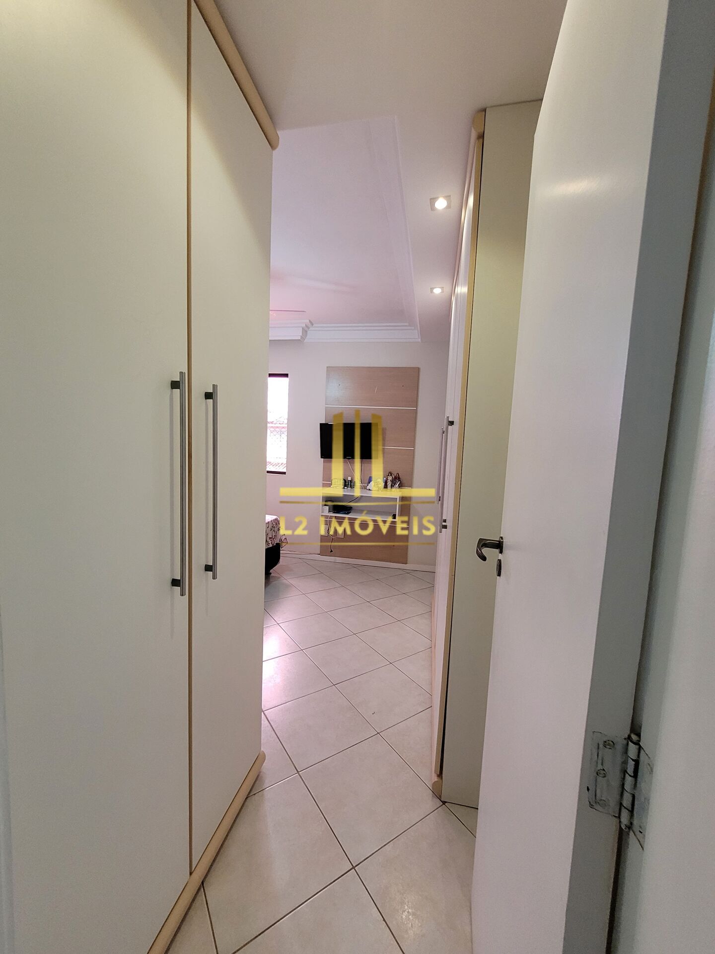 Casa à venda com 4 quartos, 160m² - Foto 18