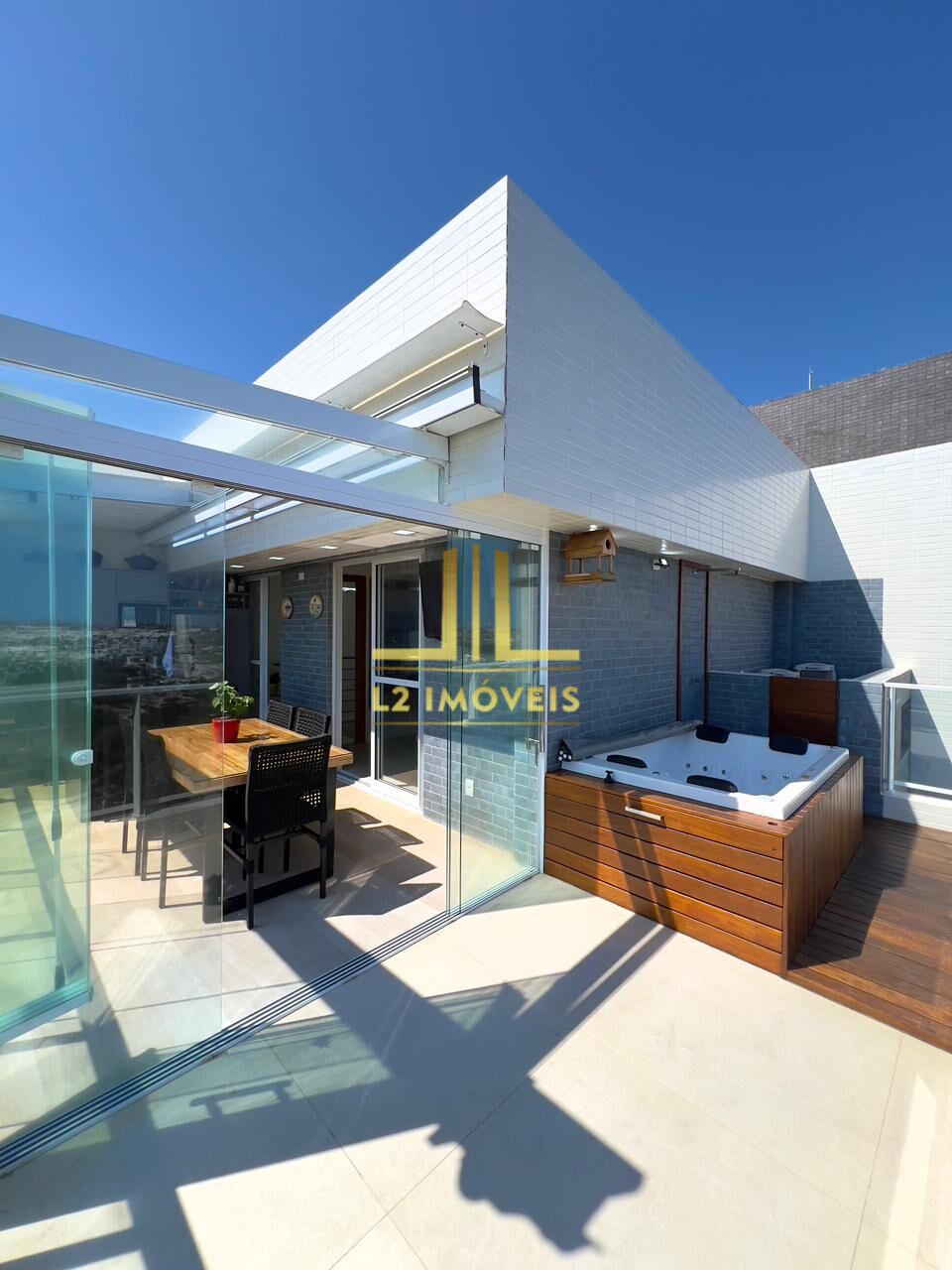 Cobertura, 3 quartos, 145 m² - Foto 2