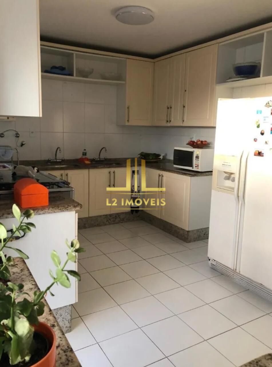 Apartamento, 4 quartos, 244 m² - Foto 11