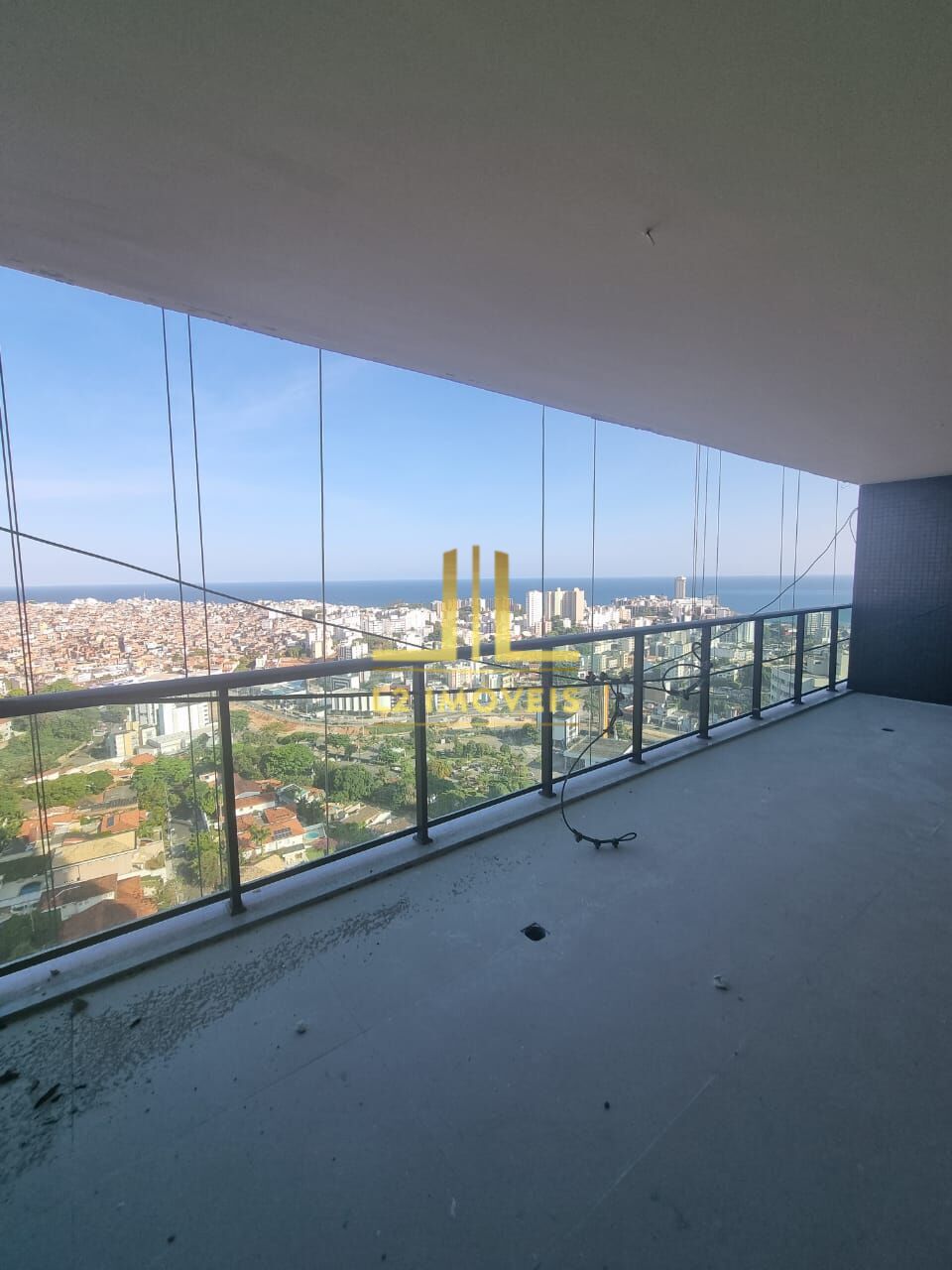 Apartamento à venda com 4 quartos, 230m² - Foto 2