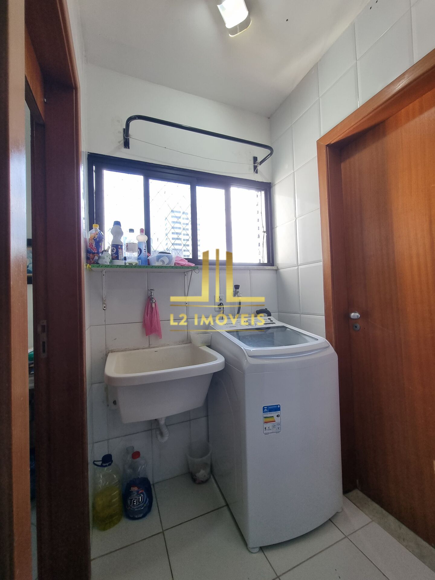 Apartamento à venda com 3 quartos, 75m² - Foto 11