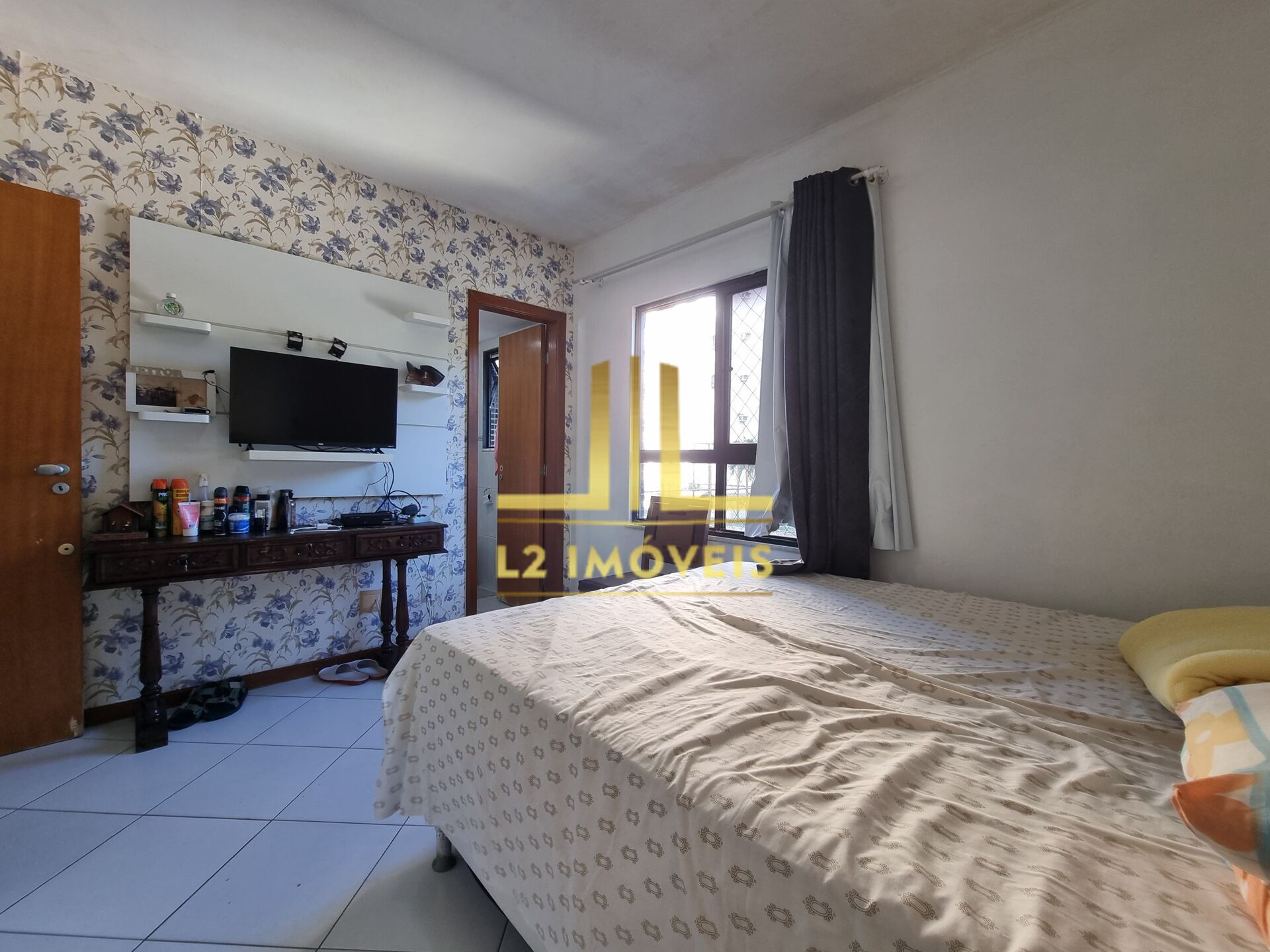 Apartamento à venda com 3 quartos, 75m² - Foto 4