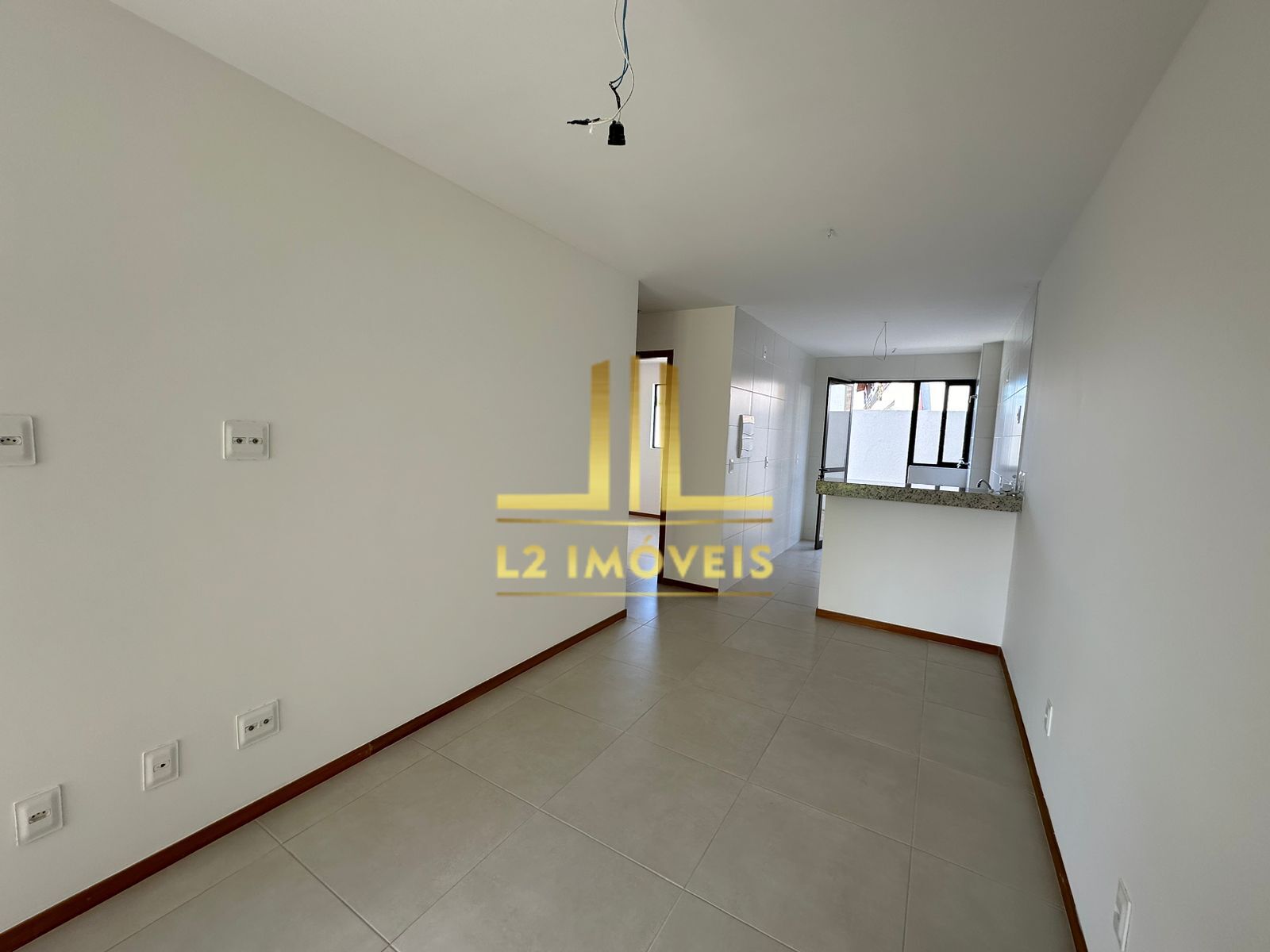 Apartamento à venda com 2 quartos, 60m² - Foto 4