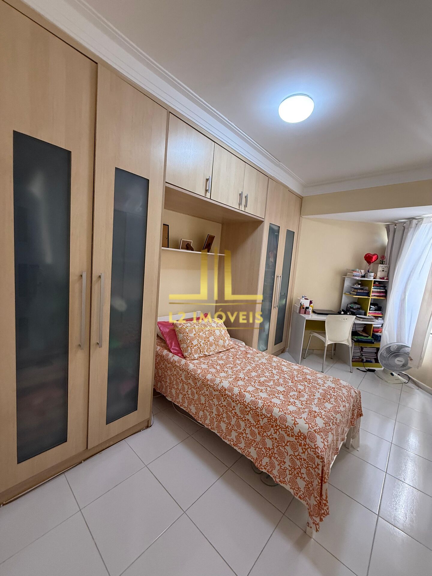 Apartamento à venda com 4 quartos, 131m² - Foto 9