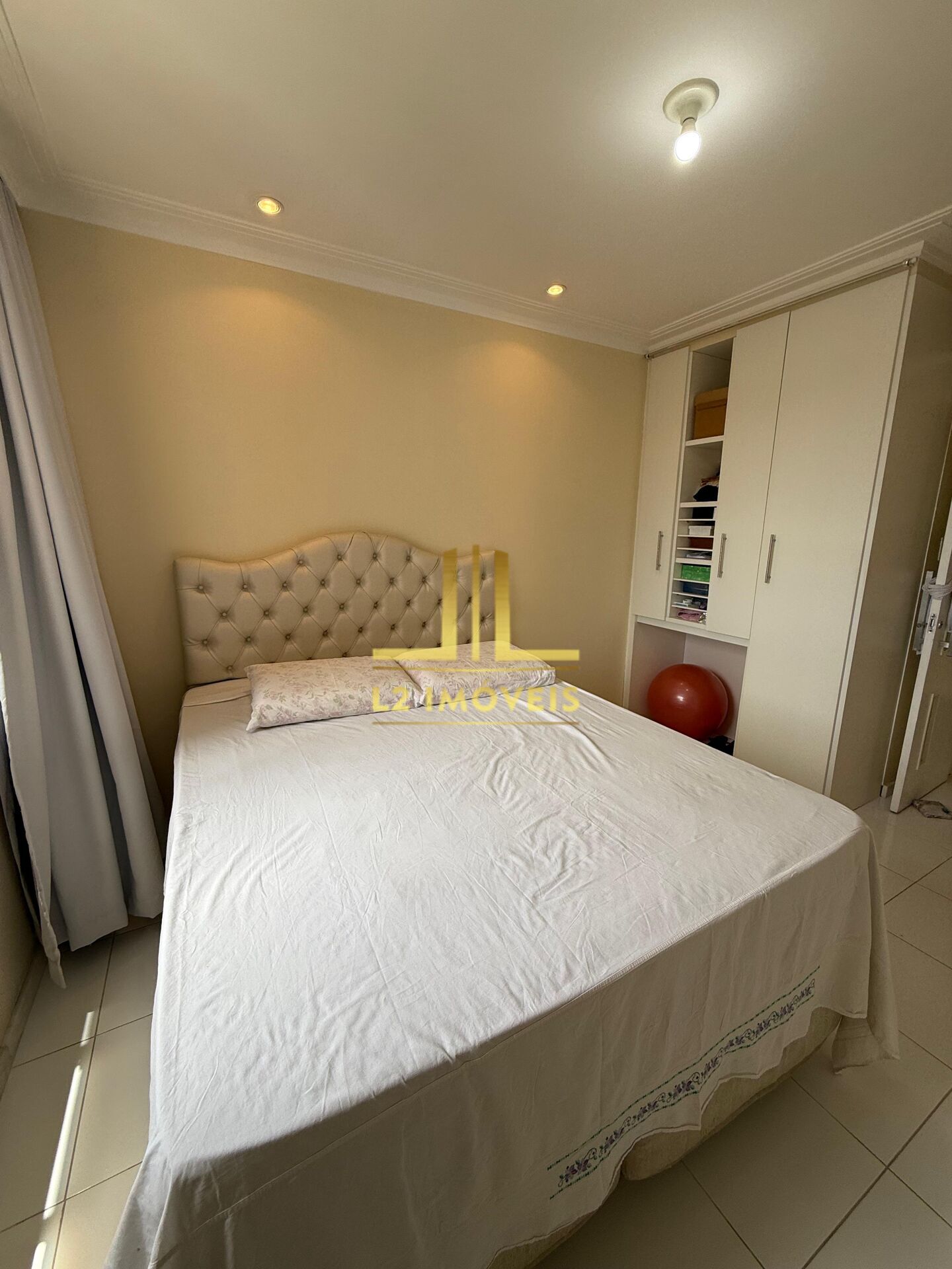 Apartamento à venda com 4 quartos, 131m² - Foto 8
