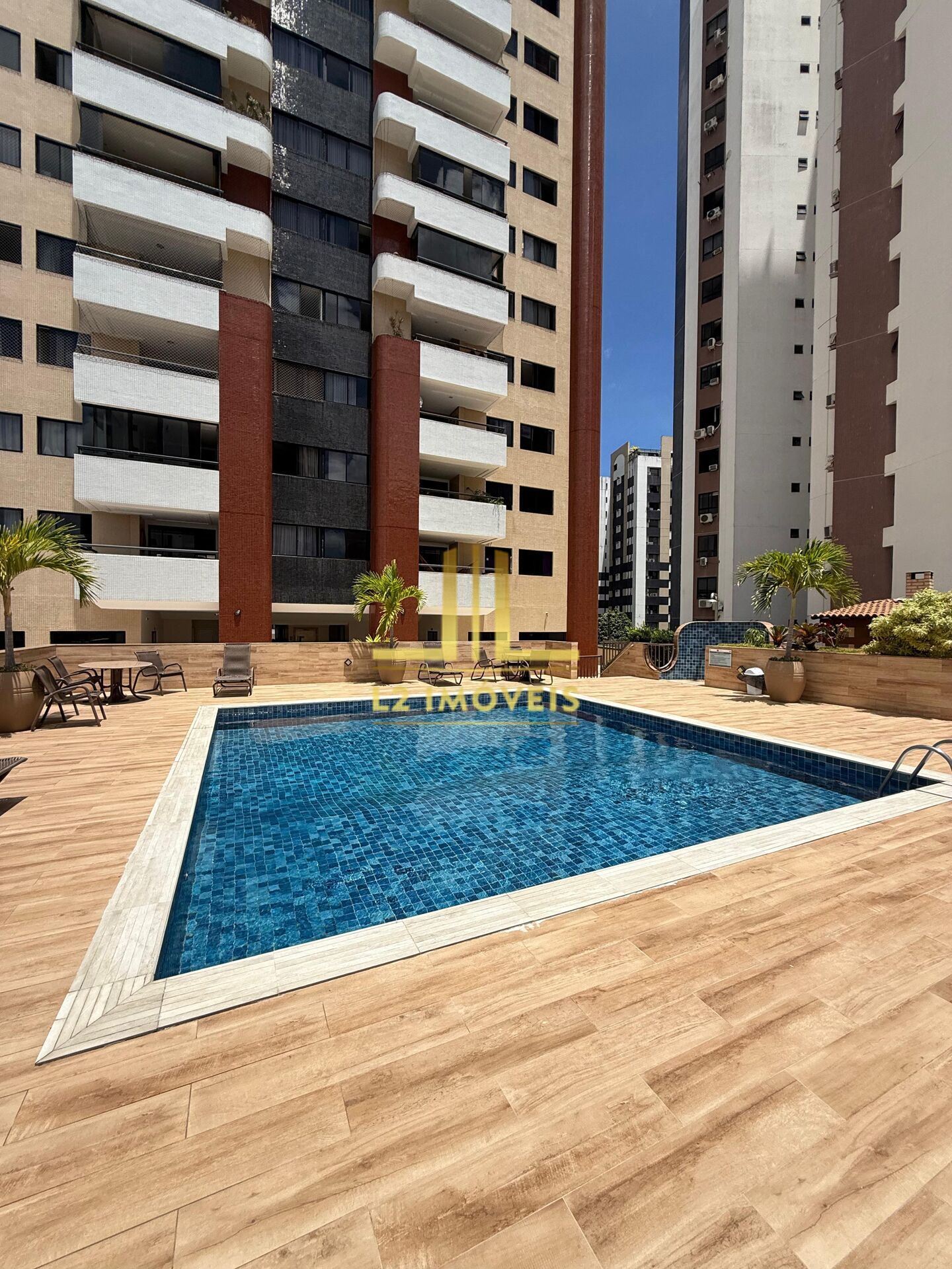 Apartamento à venda com 4 quartos, 131m² - Foto 18