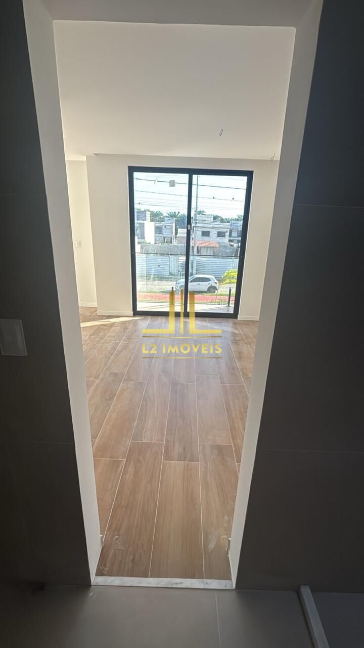 Casa à venda com 4 quartos, 168m² - Foto 11