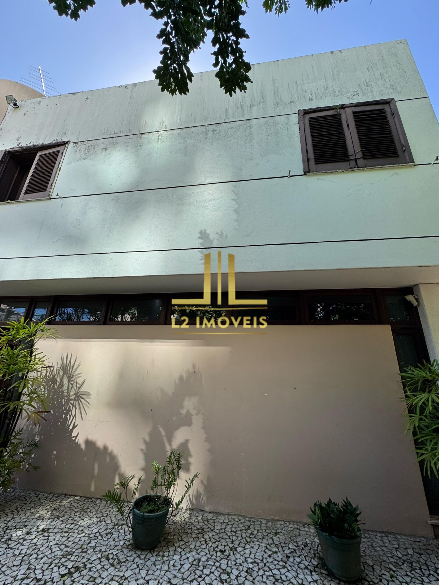 Casa à venda com 4 quartos, 627m² - Foto 1