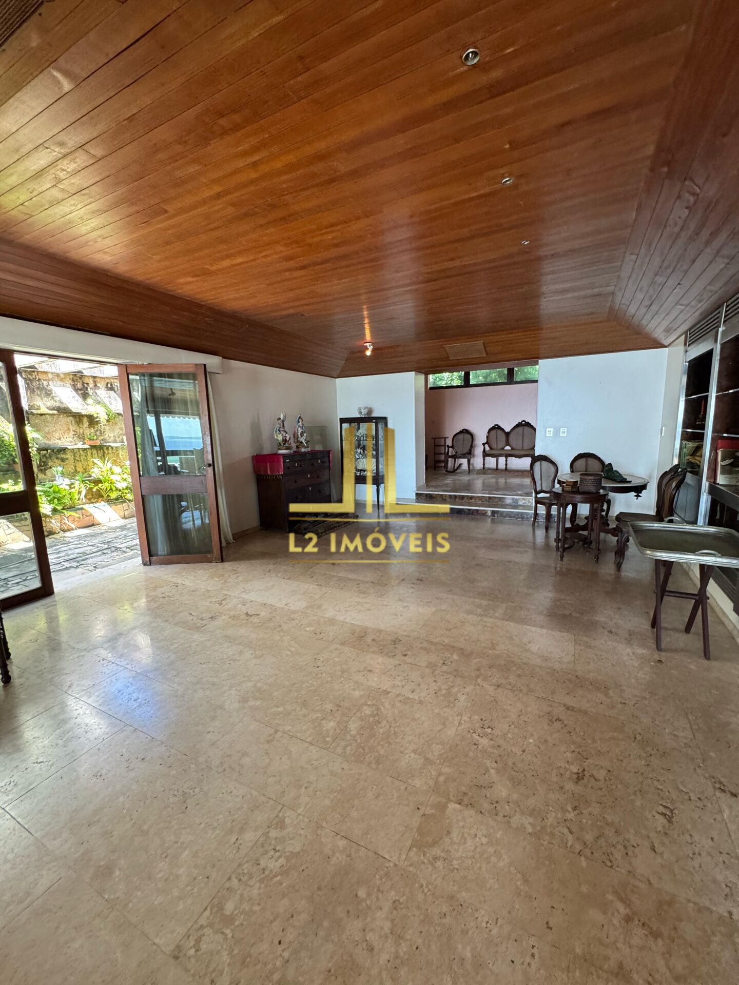 Casa à venda com 4 quartos, 627m² - Foto 11