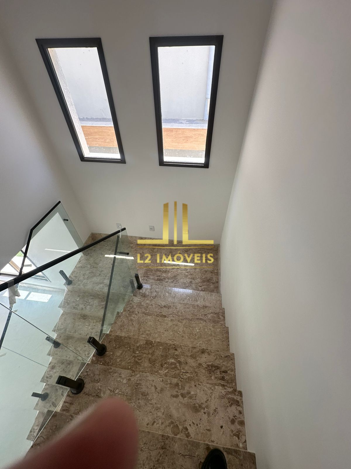 Casa à venda com 4 quartos, 245m² - Foto 13