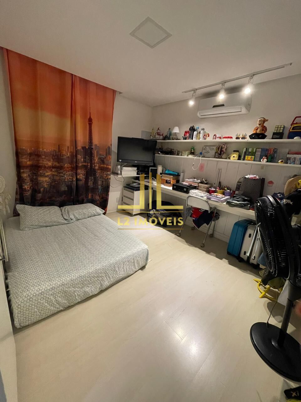 Apartamento à venda com 3 quartos, 180m² - Foto 22