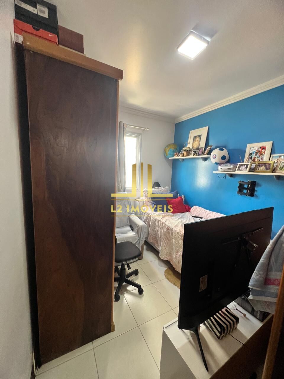 Apartamento à venda com 3 quartos, 100m² - Foto 3