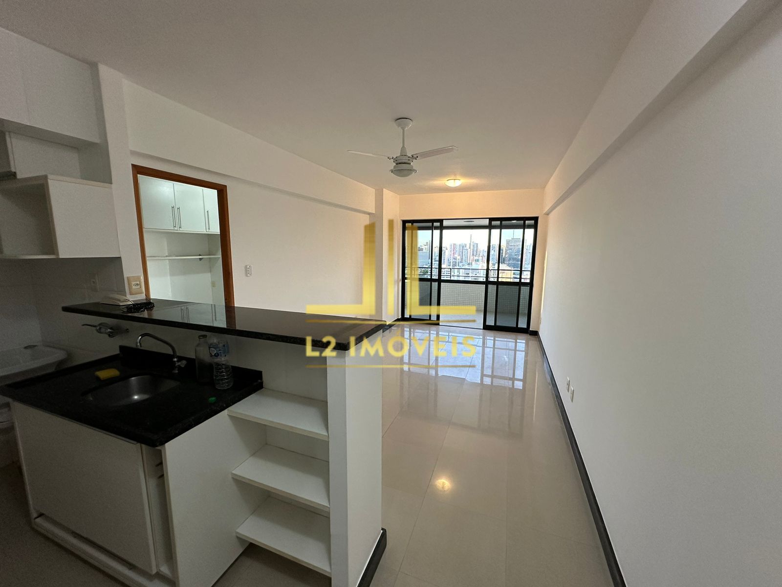 Apartamento à venda com 1 quarto, 57m² - Foto 8