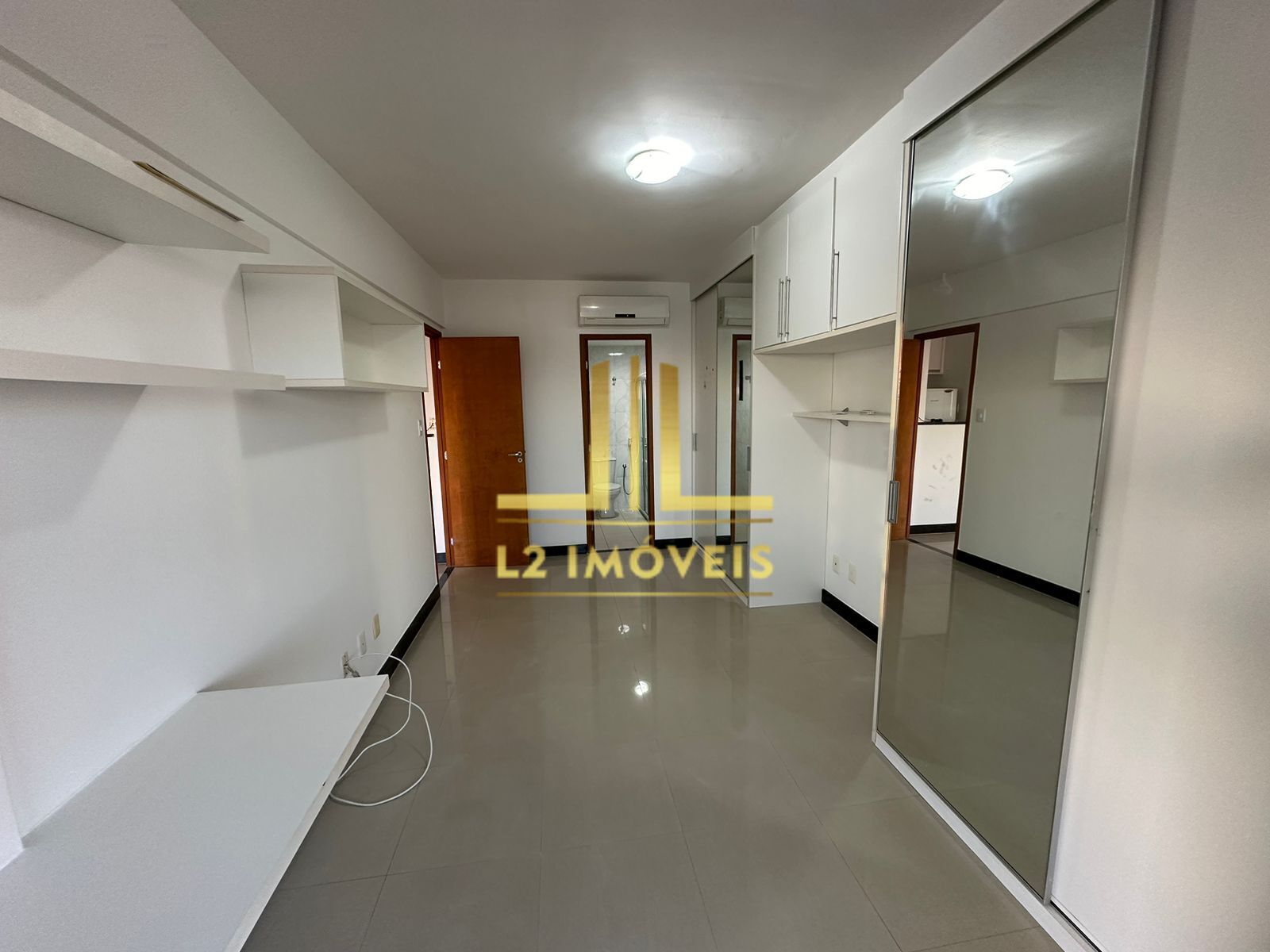 Apartamento à venda com 1 quarto, 57m² - Foto 7